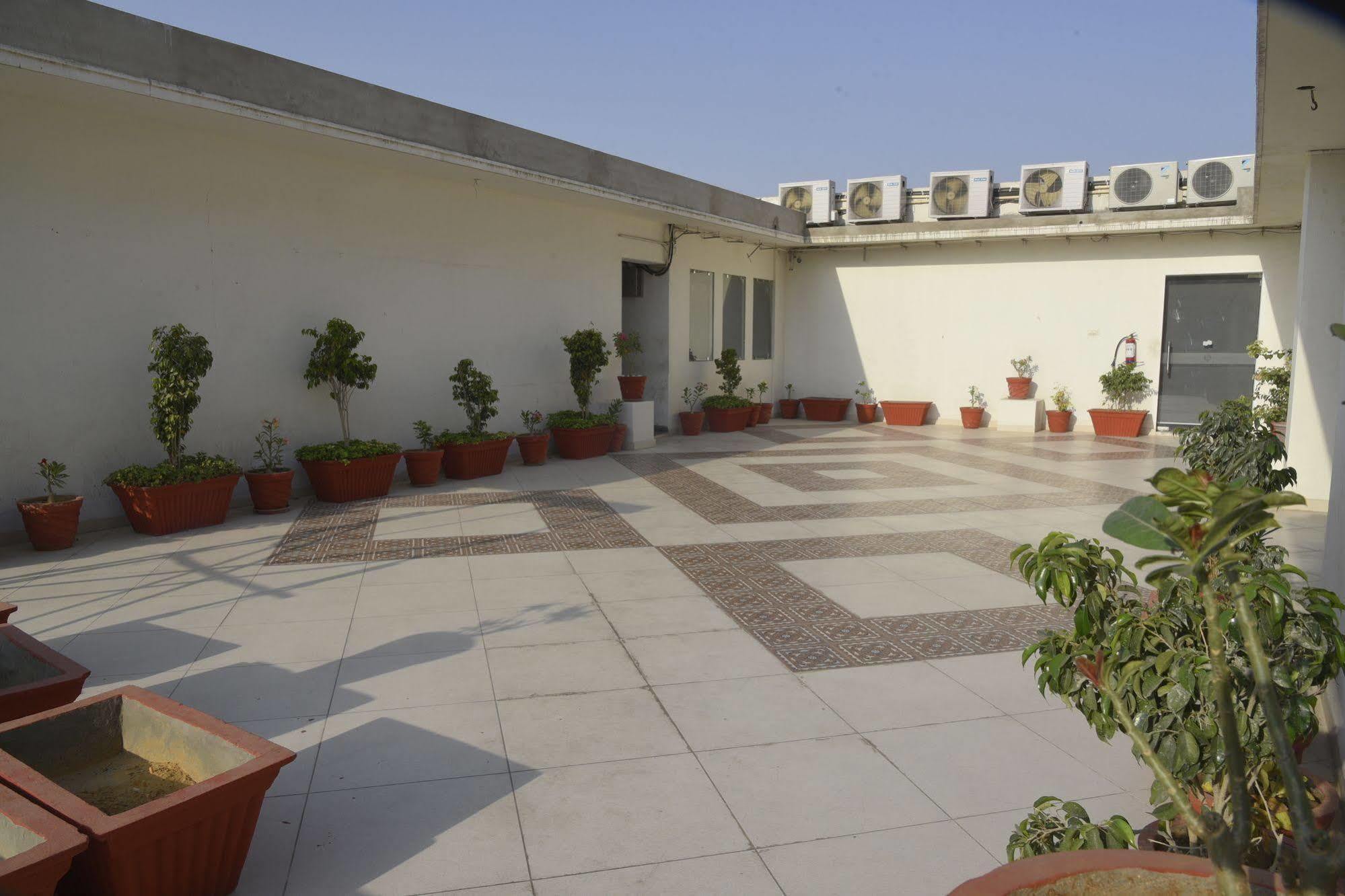 Hotel Gandharva- A Green Hotel Jaipur Exterior photo